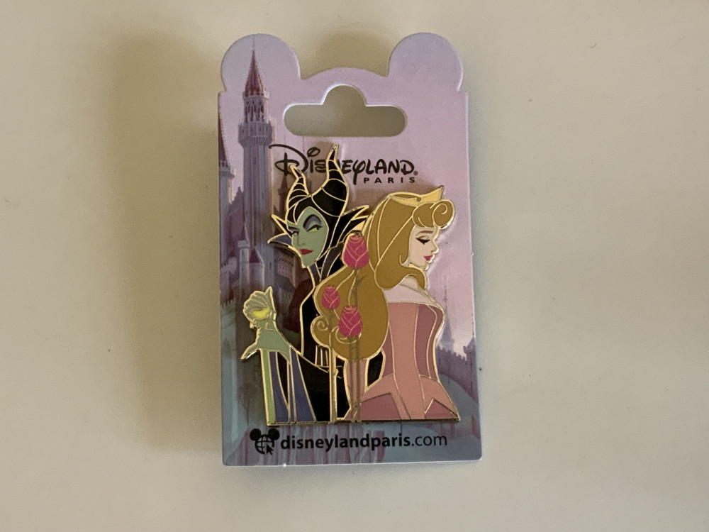 DEC マレフィセントとオーロラ リミテッドエディションピン DEC