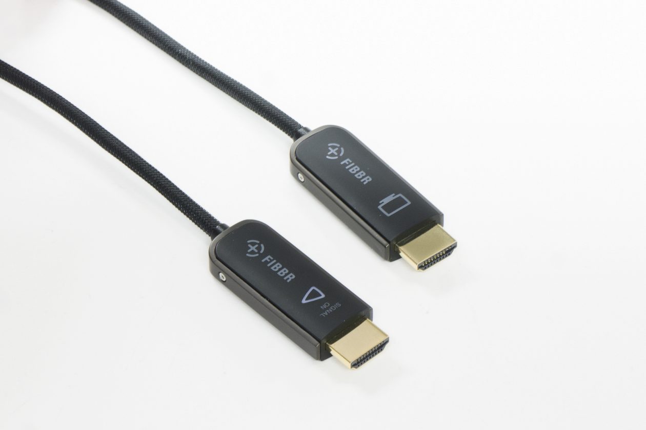 4K／HDR時代の新定番！プロも魅了するHDMIケーブル » ホームシアター