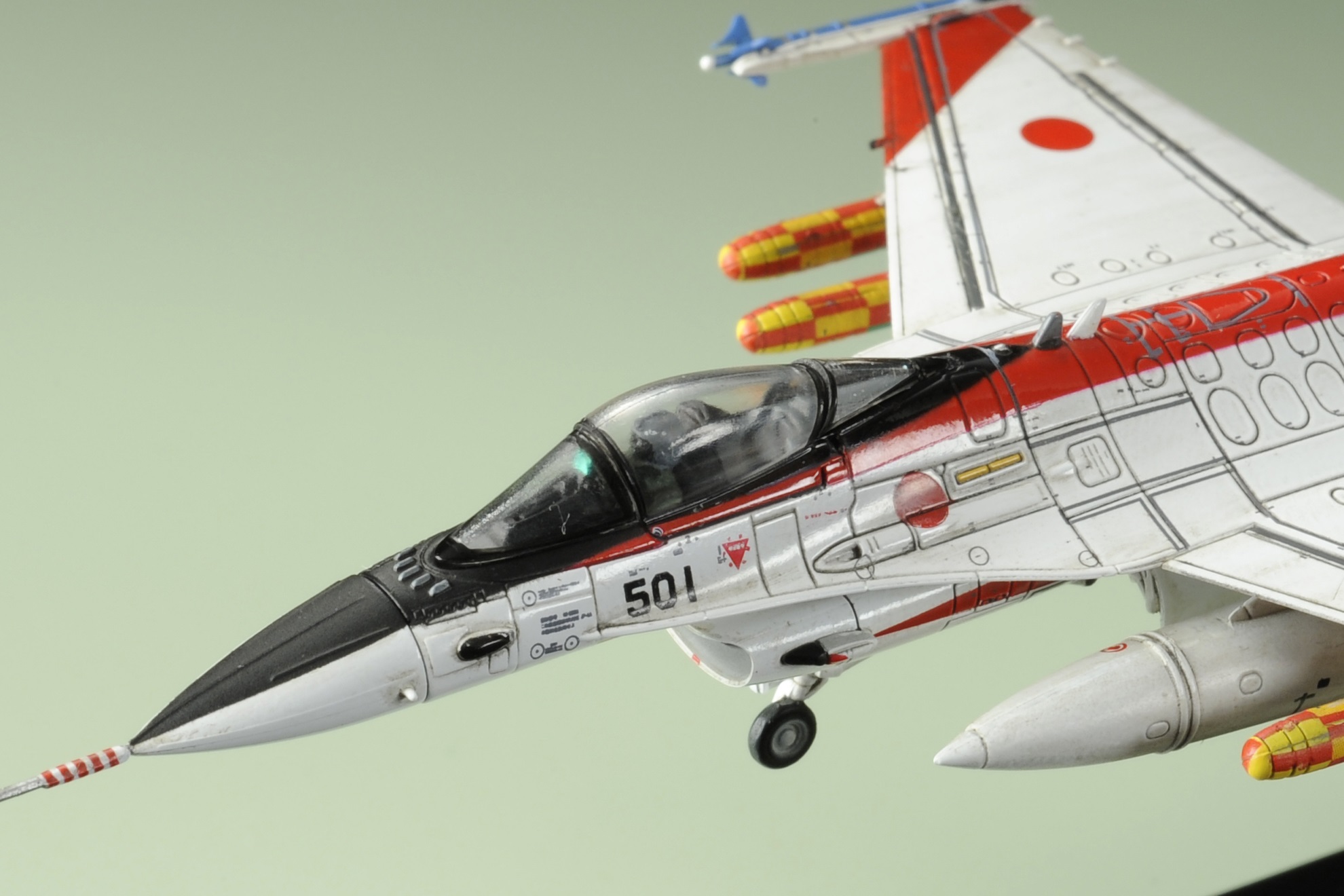 トミーテック技MIX「F-2」＆オプションアイテムで、ワンランク上の