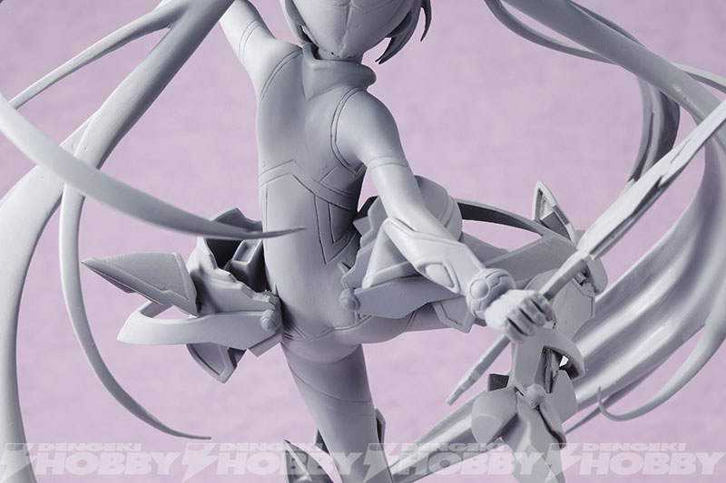 俺、ツインテールになります。』テイルレッドの原型を撮り下ろしカット