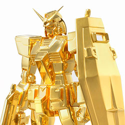 2,000万円の純金製ガンダム、純プラチナ1gカード「シャア専用ザク