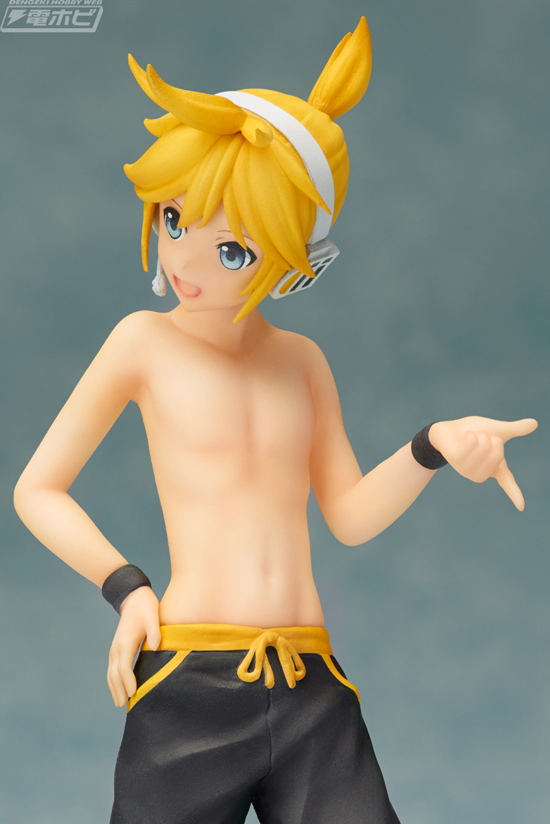 鏡音リン、鏡音レンが爽やかな水着姿でFREEingから立体化！ | 電撃