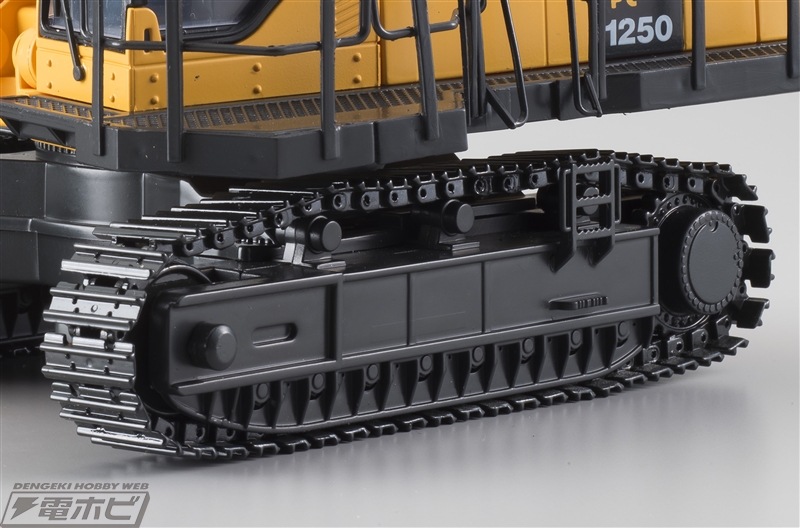 建機好き必見！コマツの油圧ショベルがリアルなIRCとなって京商から