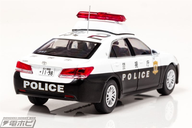 トヨタ クラウン ロイヤルのパトカーが1/43スケールのモデルカーに