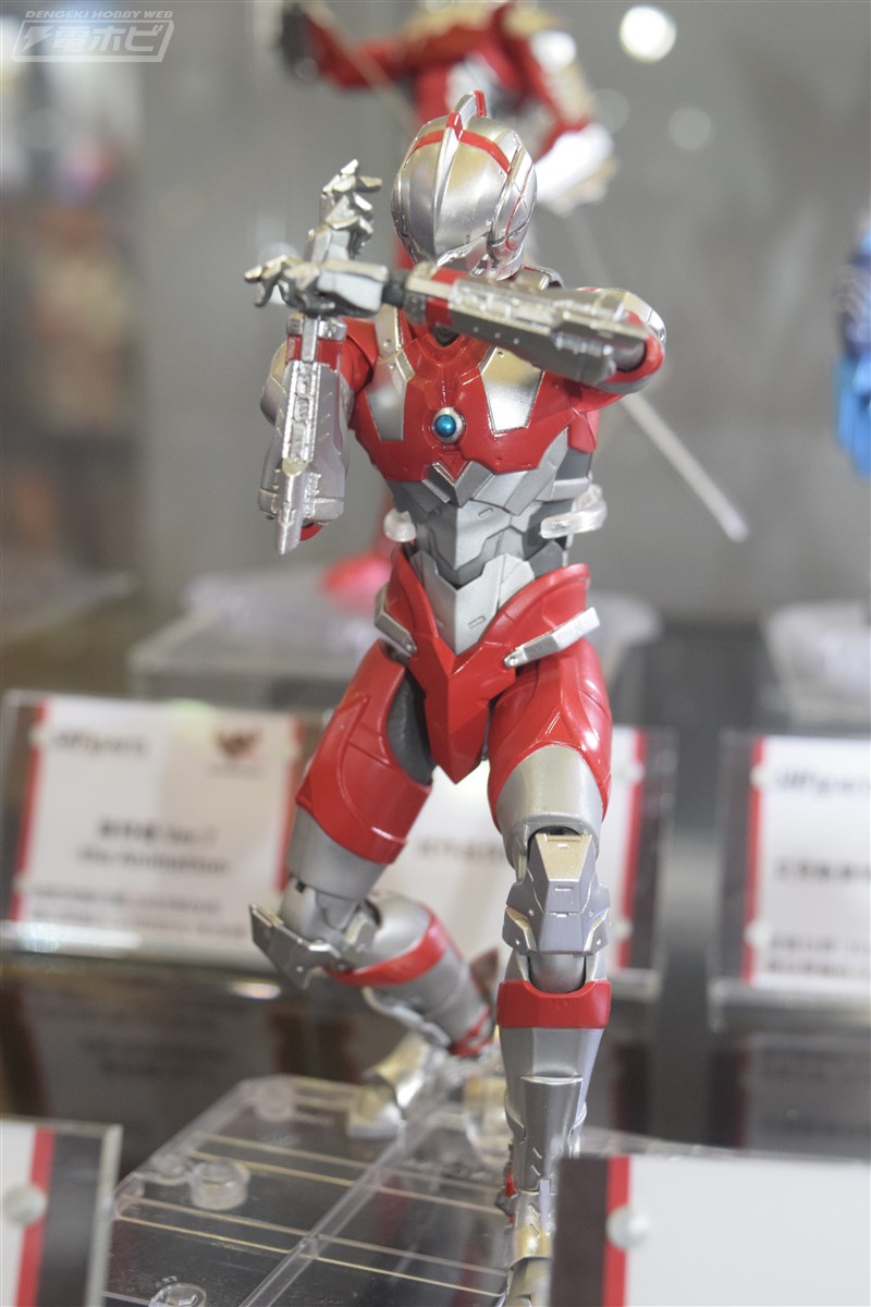 BB戦士三国伝』METAL ROBOT魂 劉備ガンダム（リアルタイプVer.）が曹操