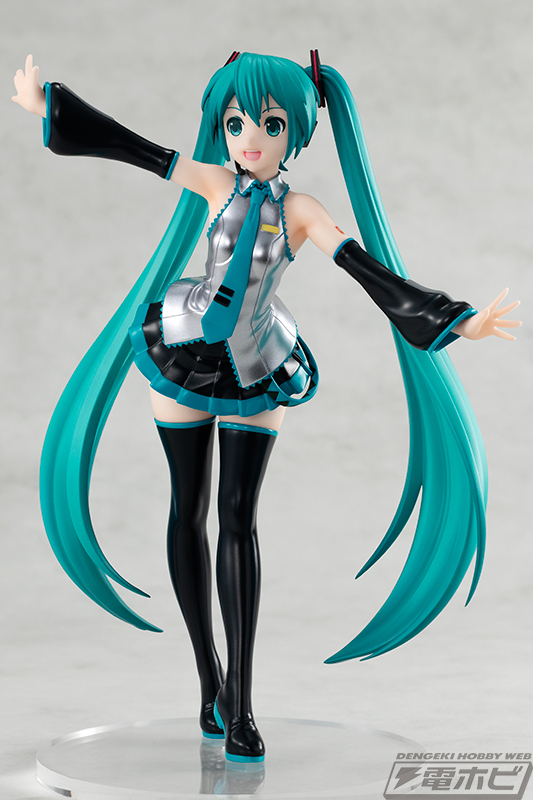 お手頃価格の新フィギュアシリーズ「POP UP PARADE」始動！第1弾・初音