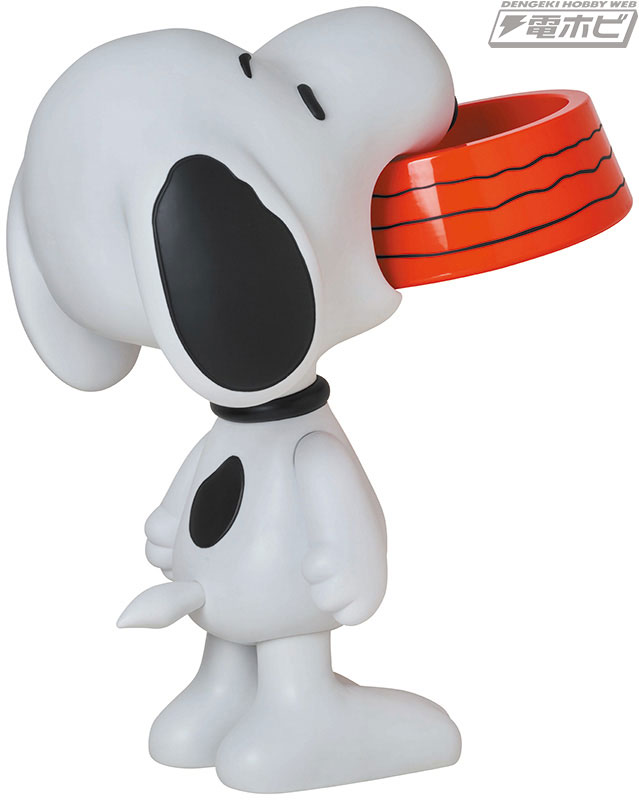 フードボウルをくわえた「スヌーピー」が完成品フィギュア「VCD」に