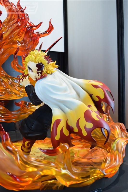 フリーイング(FREEing) 鬼滅の刃 煉獄杏寿郎 1/4スケール Amazon | フリー