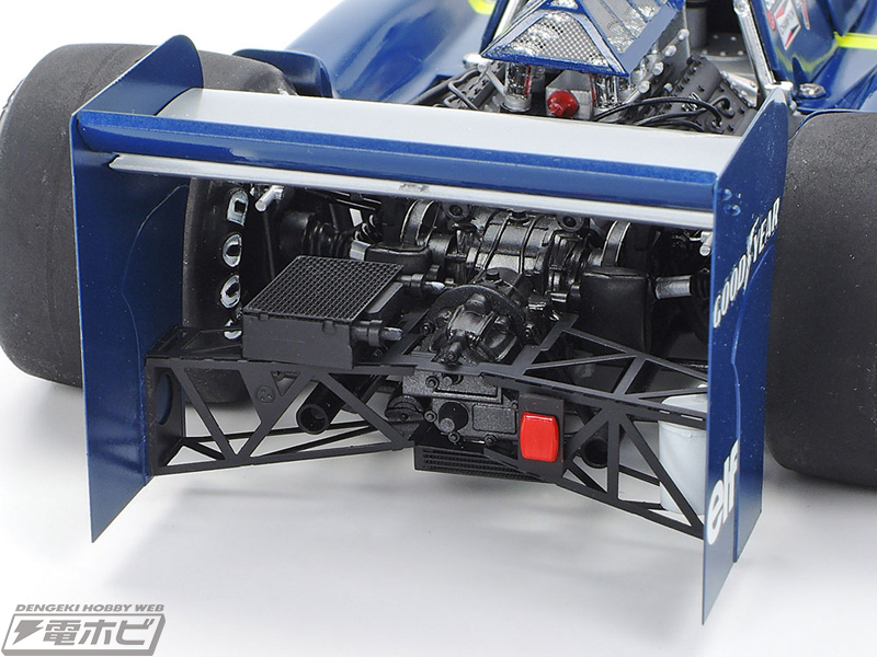 F1史上唯一実戦を走った6輪マシン「タイレルP34」の1976年日本GP出場