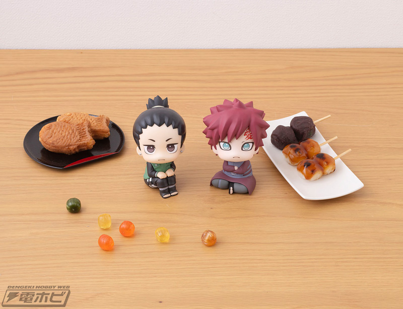 見上げ＆おすわりポーズで目が合う！『NARUTO-ナルト- 疾風伝』奈良