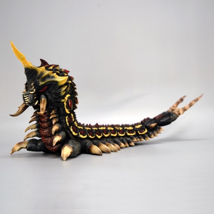 海洋堂「バトラ幼虫 1/400ソフビキット復刻版」が9月発売予定！これ