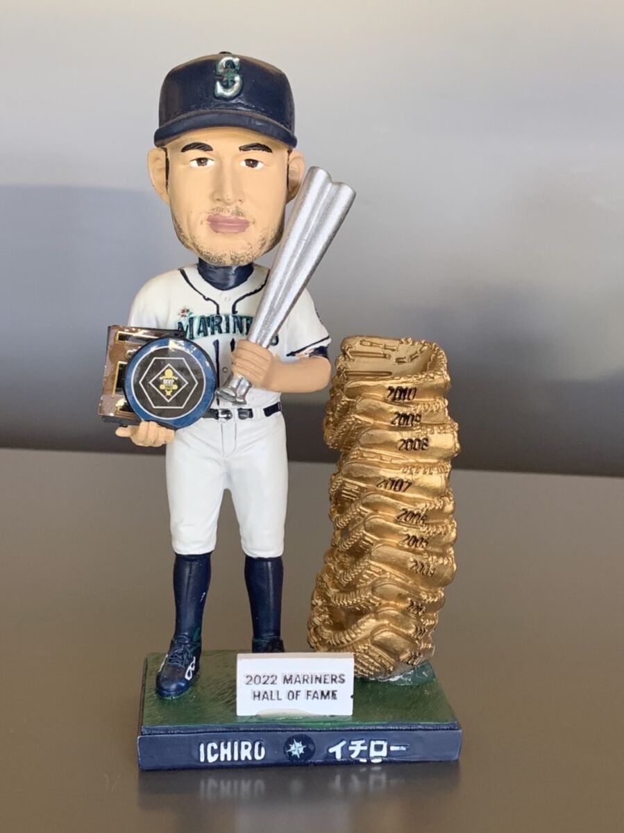 イチロー マリナーズ 殿堂入り ボブルヘッド 首振り人形 球場配布品