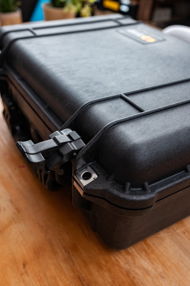 時計ケースをDIY（ペリカン 1500を流用） - Hodinkee Japan