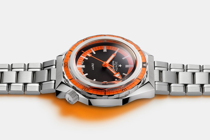 Introducing: ゼニス ファンキーな1969年製デファイダイバー A3648を