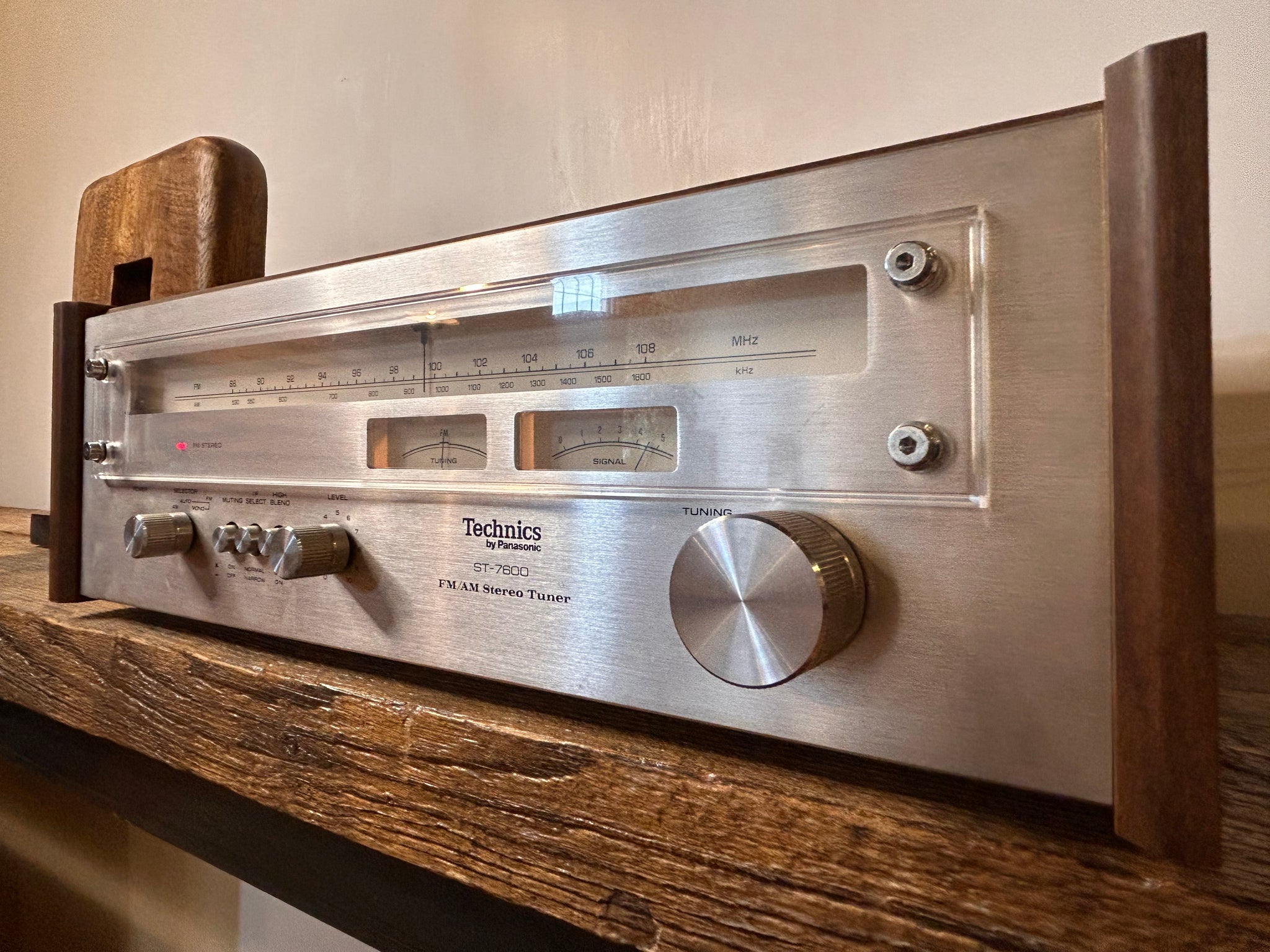 Technics ST-7600 AM/FM Stereo Analog Tuner – Holt Hill Audio