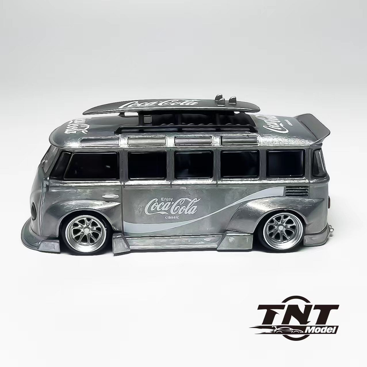 Schuco 1:64 VW T1 Continental Motors Resin 452001000 – Horizon Diecast