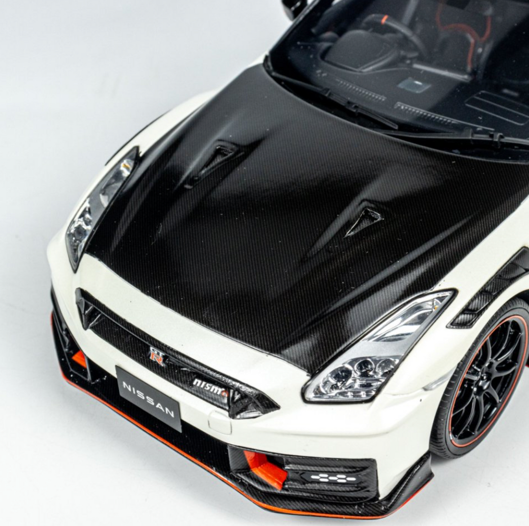 Kyosho 1:18 Nissan GT-R NISMO 2024 Special Edition (WHITE