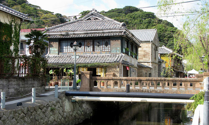 琺瑯看板探検隊が行く（ホーロー看板）