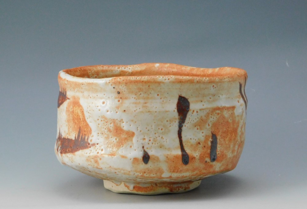 送料込【逢絢亭】茶道具 菓子鉢 高台鉢 美濃焼 織部 加藤芳右衛門 共箱入り