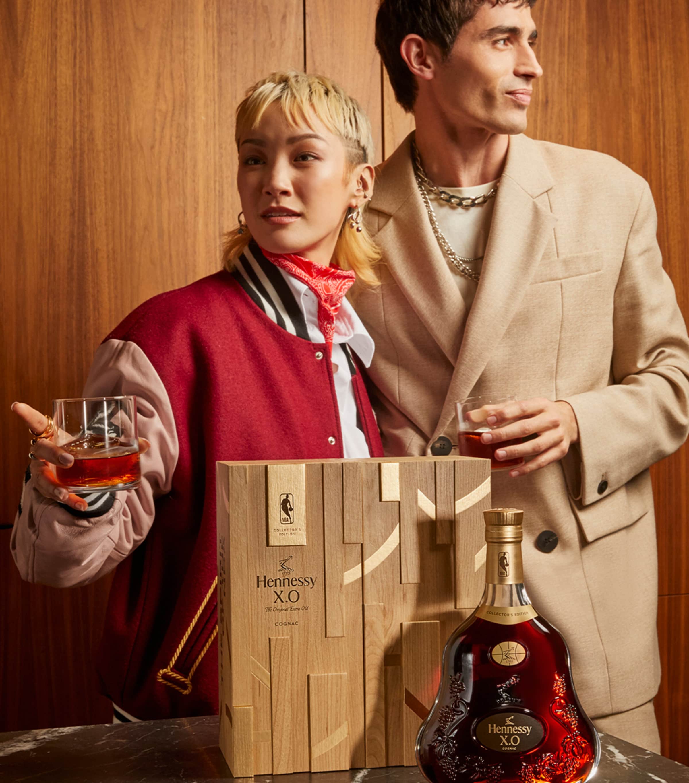 Hennessy XO コニャック 700ml 40% (古酒) : ヘネシーXO