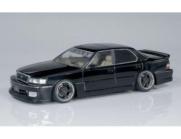 プラモデルUCF11セルシオ