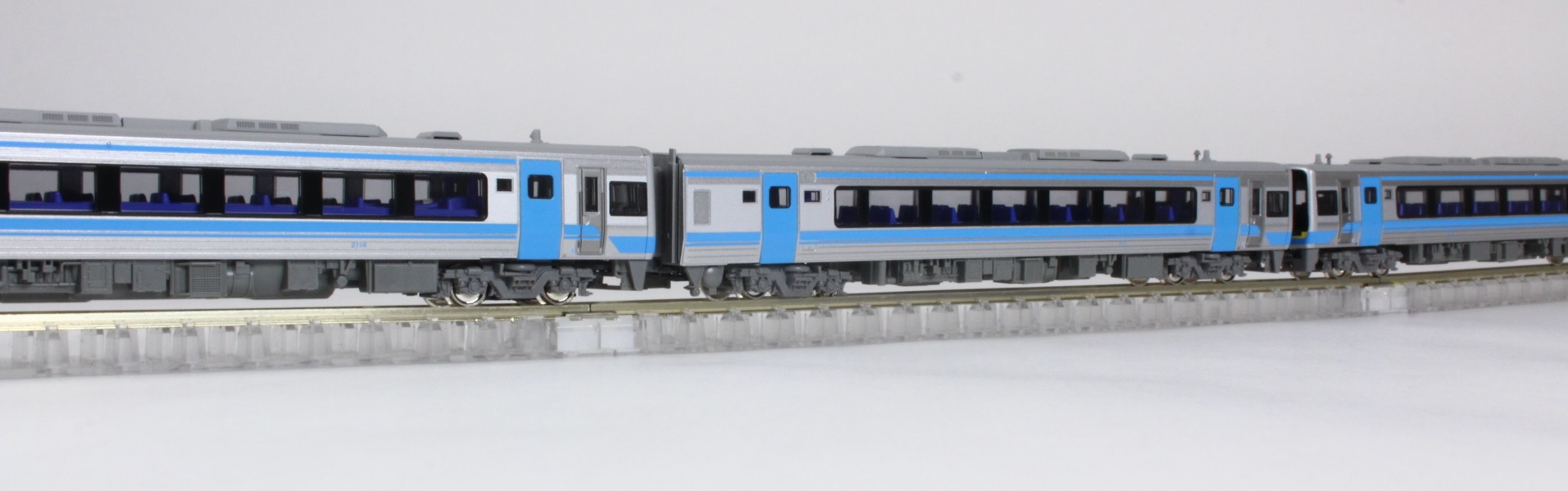 KATO JR四国2000系 7両セット 10-1503 / 10-1504 KATO JR四国2000