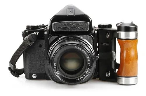 Câmera Analógica Pentax 67 Com Lente Smc 105mm F2.4 Preto