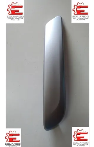 Moldura Puxador Dianteiro D Sandero Logan 2015 809543514r Prateado