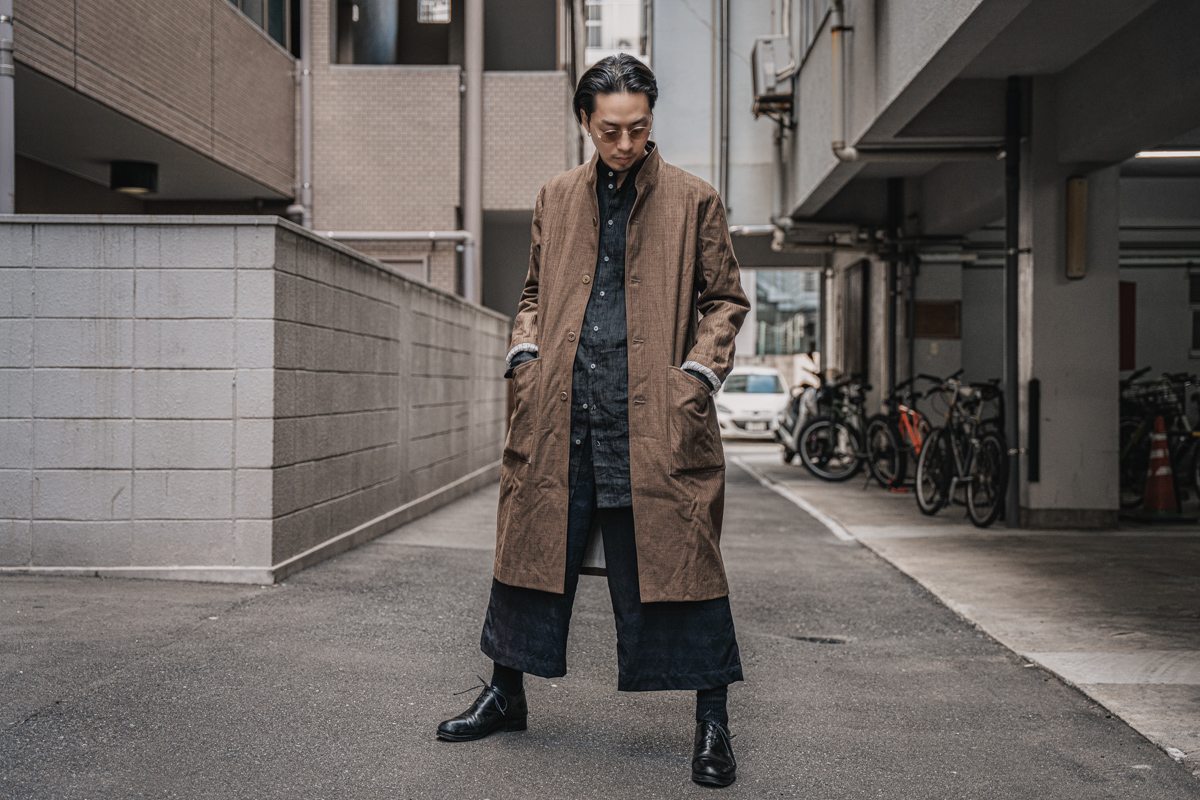 アラキ ユウ 新作アトリエコート2型 発売開始 | HUES 福岡セレクトショップ