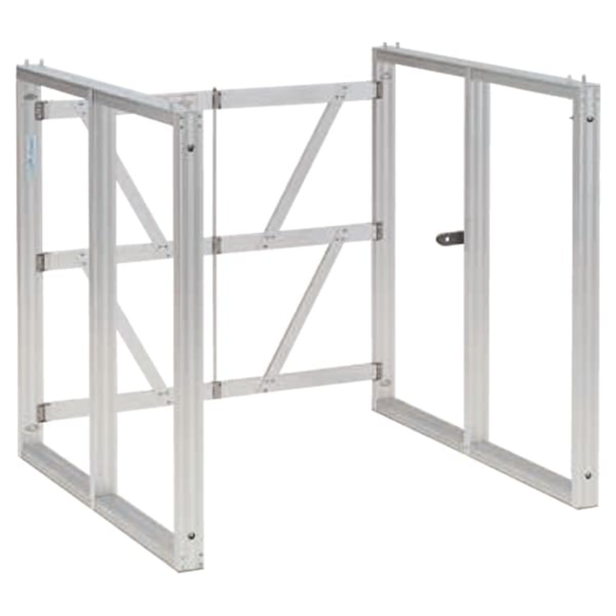 スチール枠にエクスパンドメタル のディスプレイステージ スチール枠に