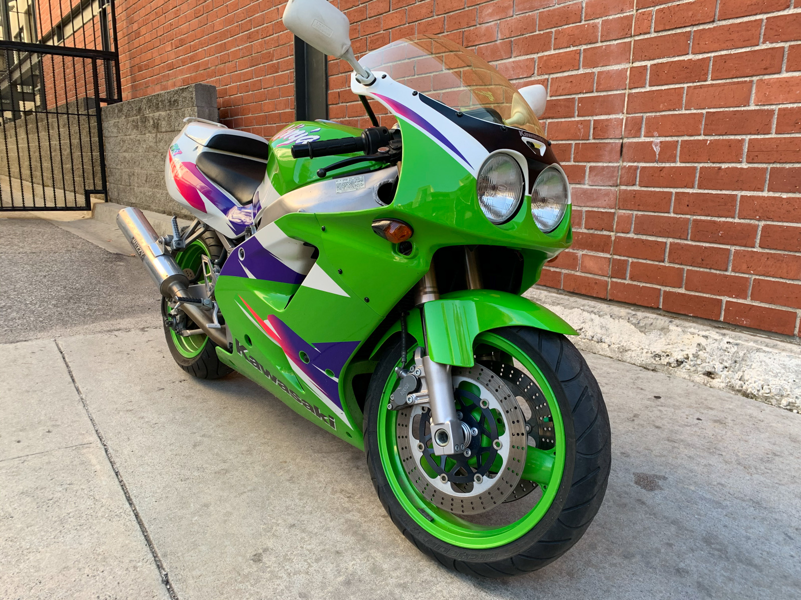 No Reserve – 1995 Kawasaki Ninja ZX-7 – Iconic Motorbike Auctions