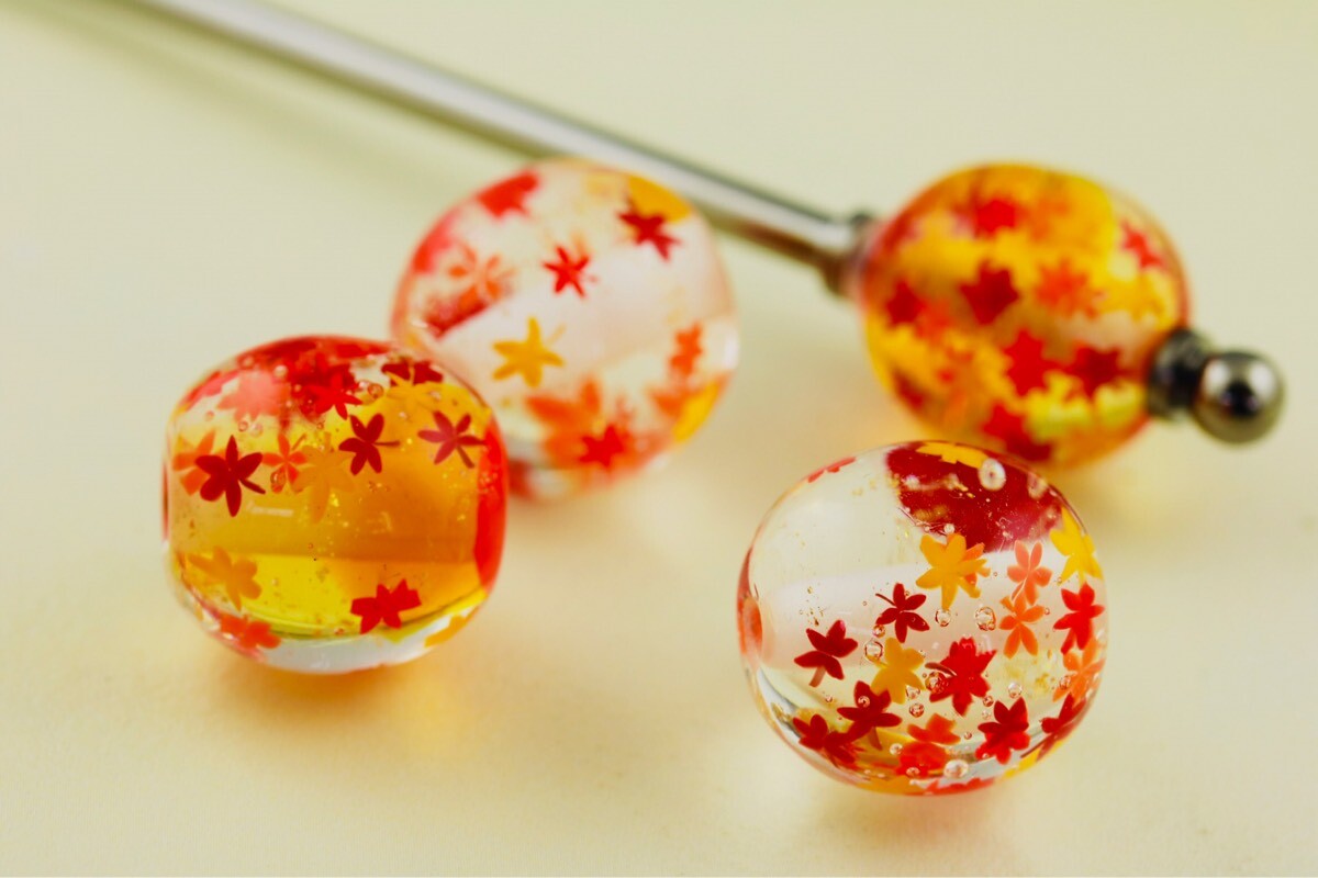 真葛焼5代 宮永香斎造 色絵吹寄せ絵蓋置（共箱）