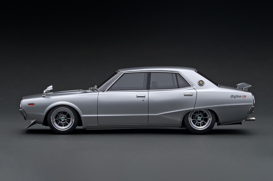 IG1978 1/18 Nissan Skyline 2000 GT-X (GC110) Silver | LINE UP