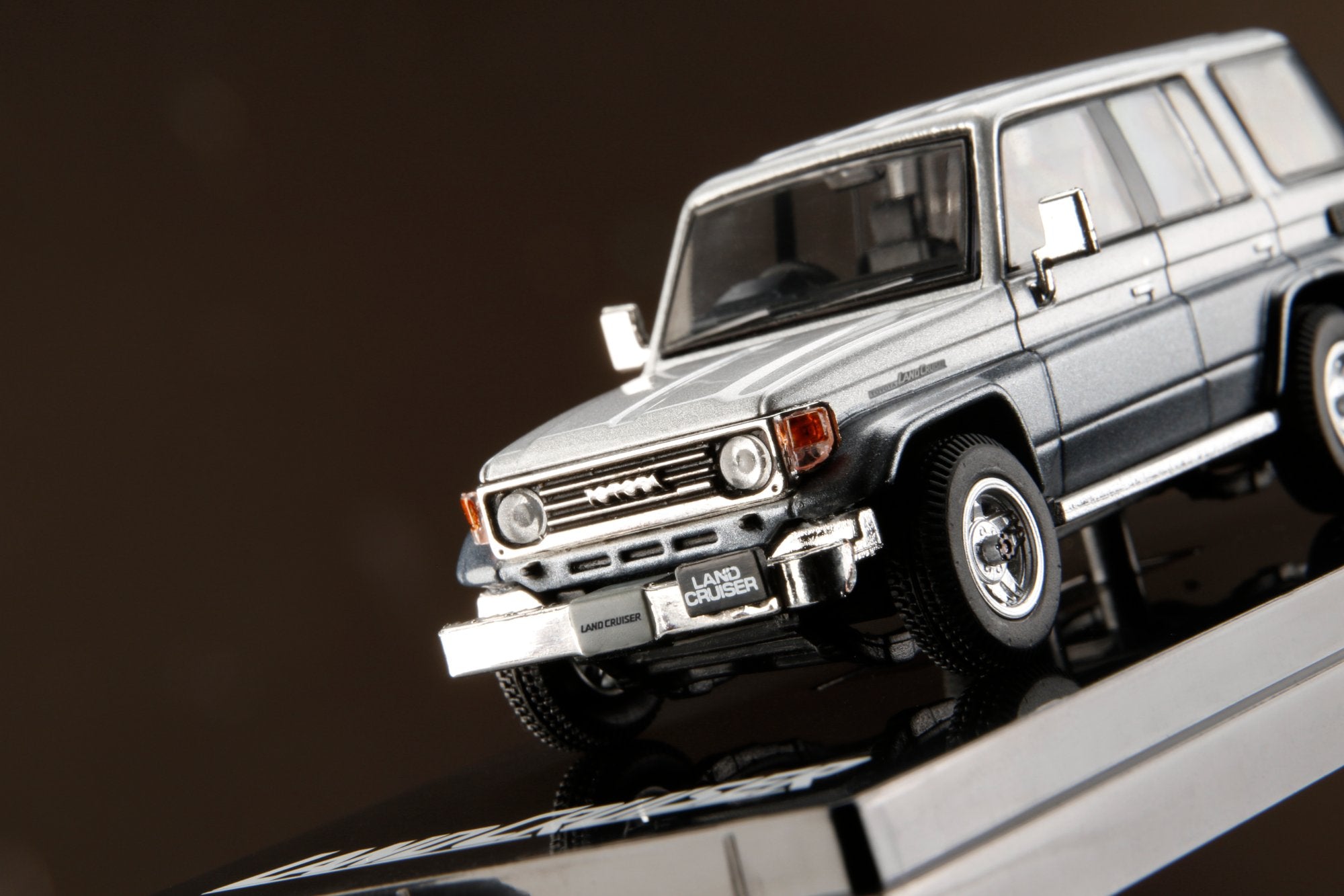 Hobby Japan HJ641038AFT Toyota LANDCRUISER 70 ZX 4DOOR 1994 FIELD