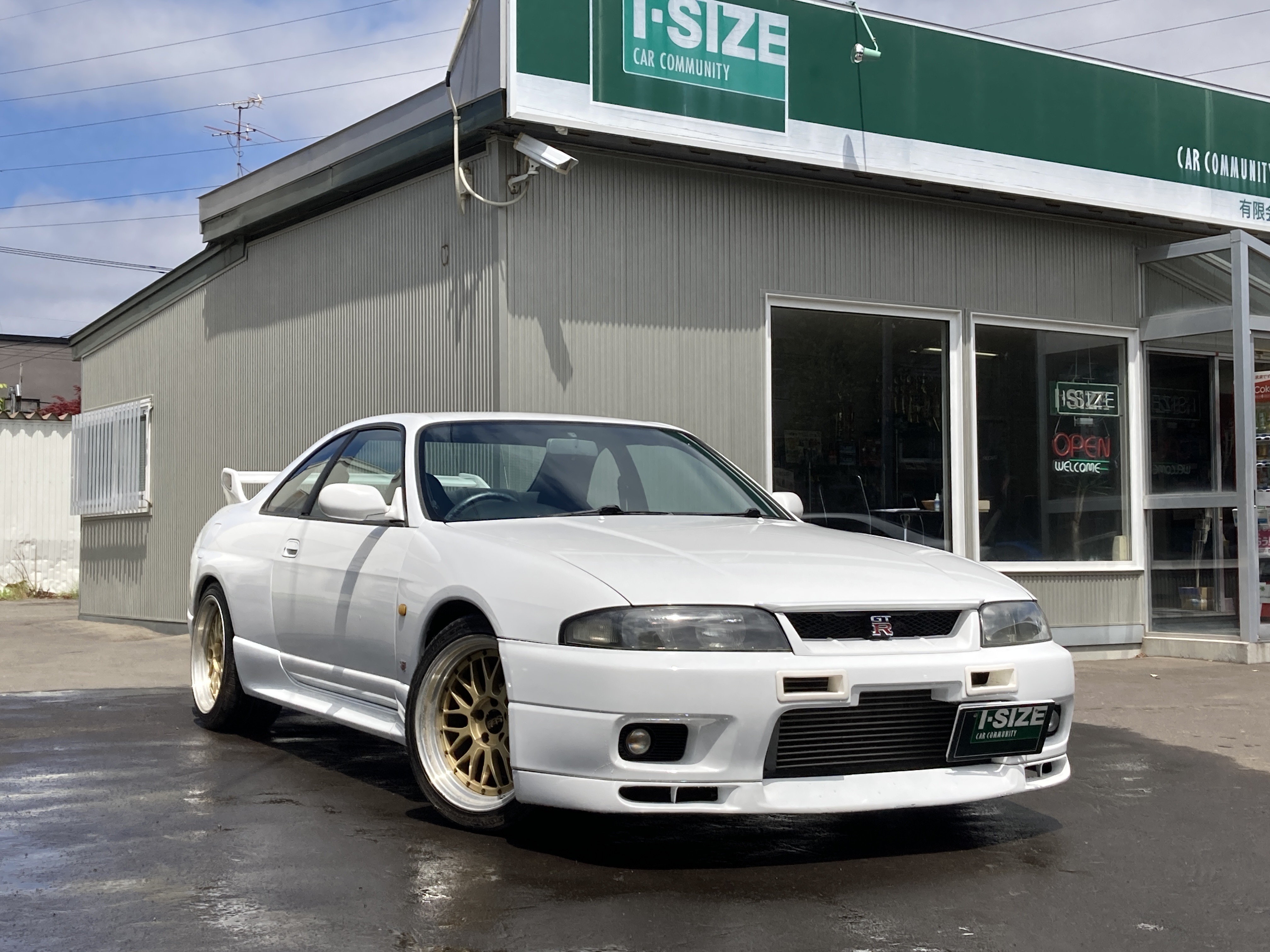 日産 スカイラインGT－R BCNR33 V－SPEC 買取にて入庫