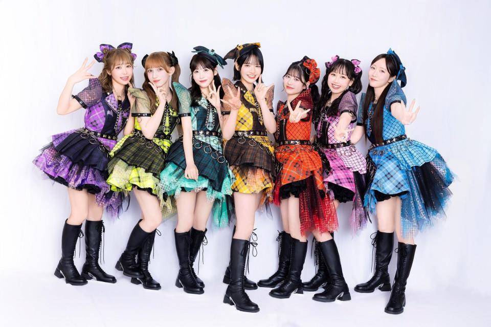 FRUITS ZIPPER 「史上最大のNEW KAWAIIを