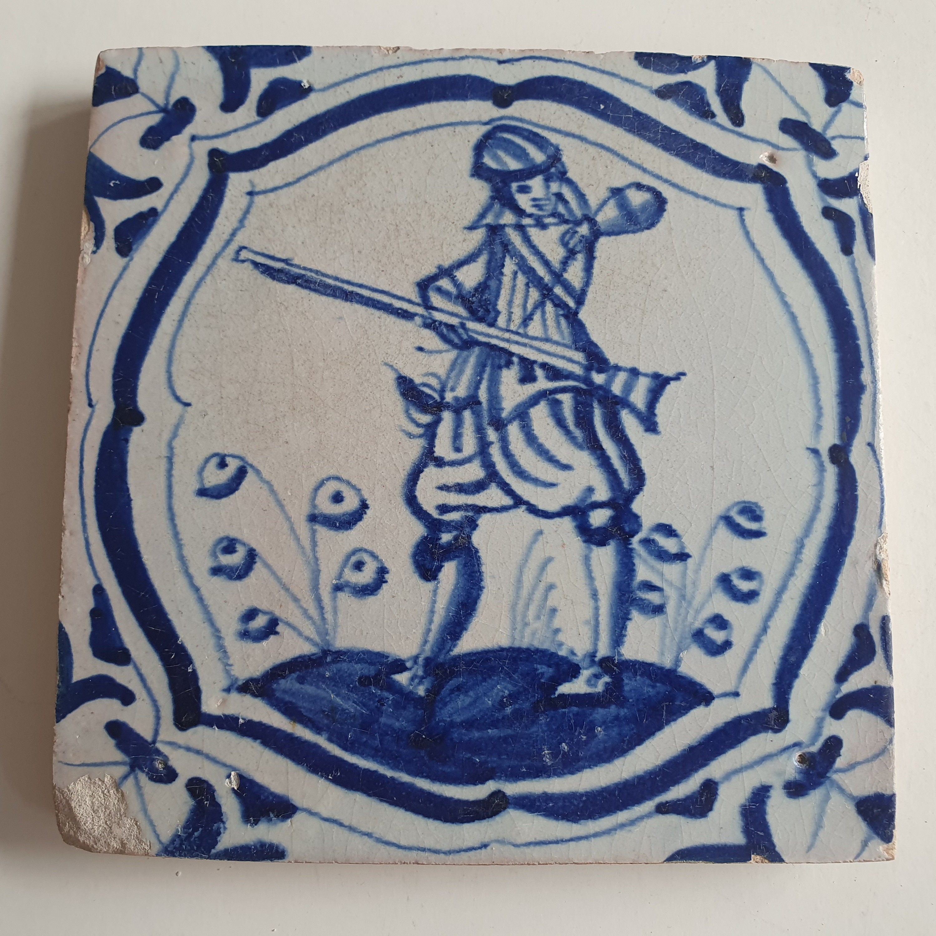 アンティークデルフトブルータイル – 17世紀オランダ兵士 - Etsy 日本