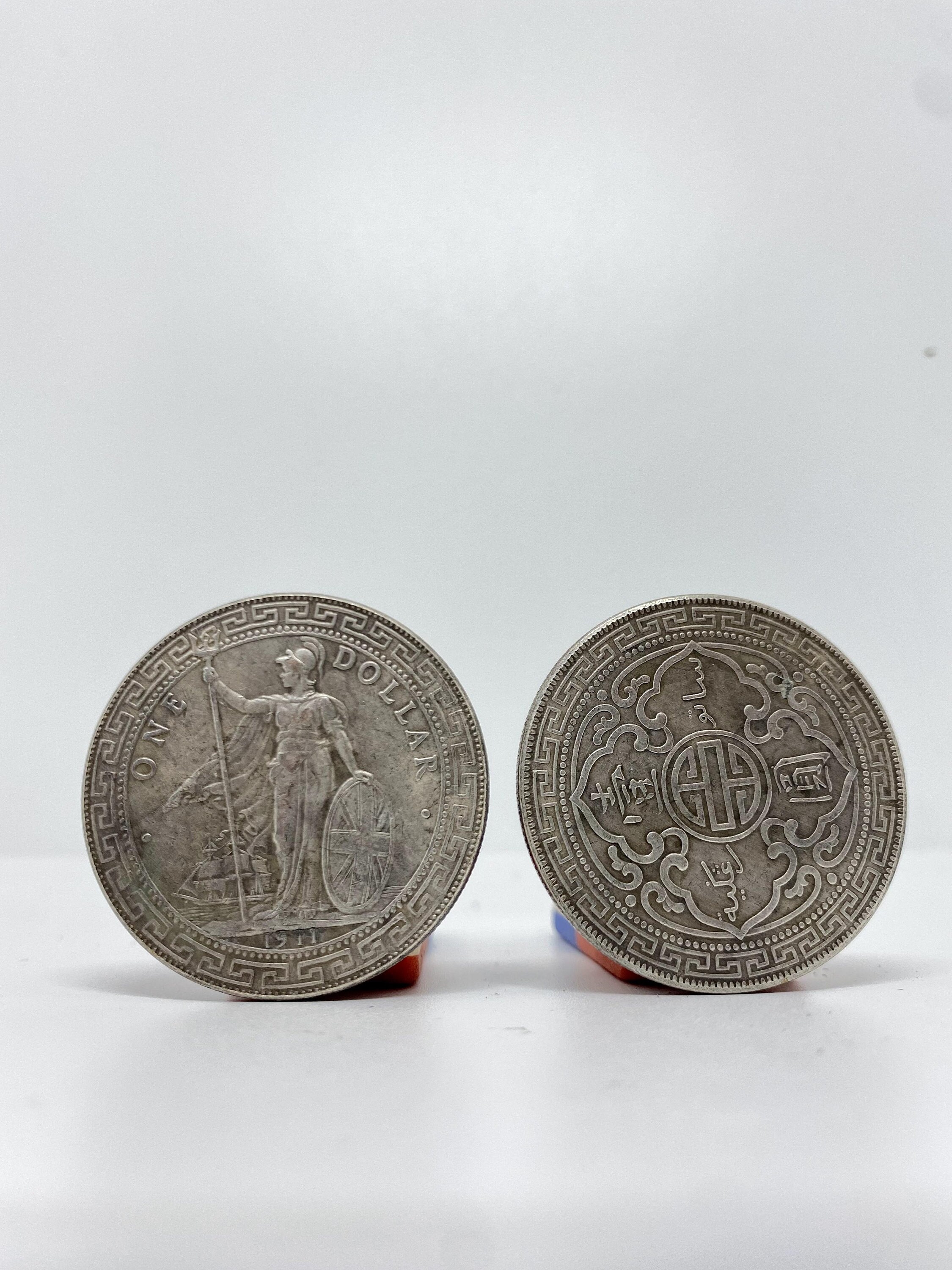 1香港ドル硬貨 1911年 英国貿易ドル 銀メッキ コインレプリカ 非磁性