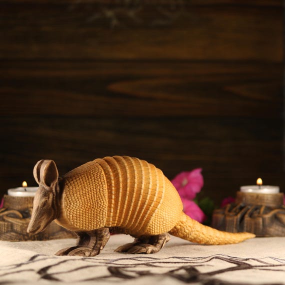 アルマジロの置物：テキサスの動物像 - Etsy 日本