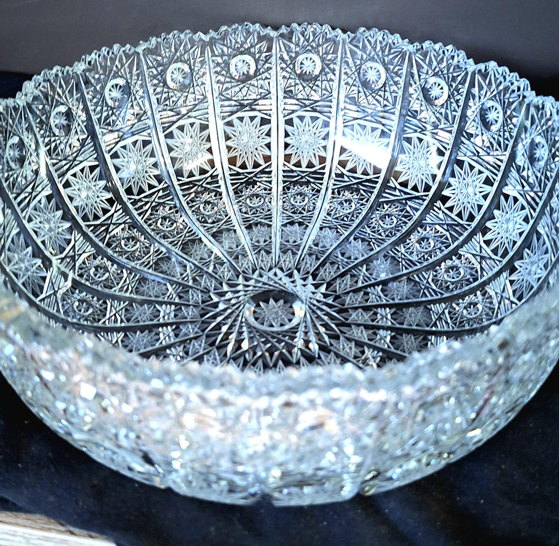 チェコのカットガラスボウル 【公式通販】