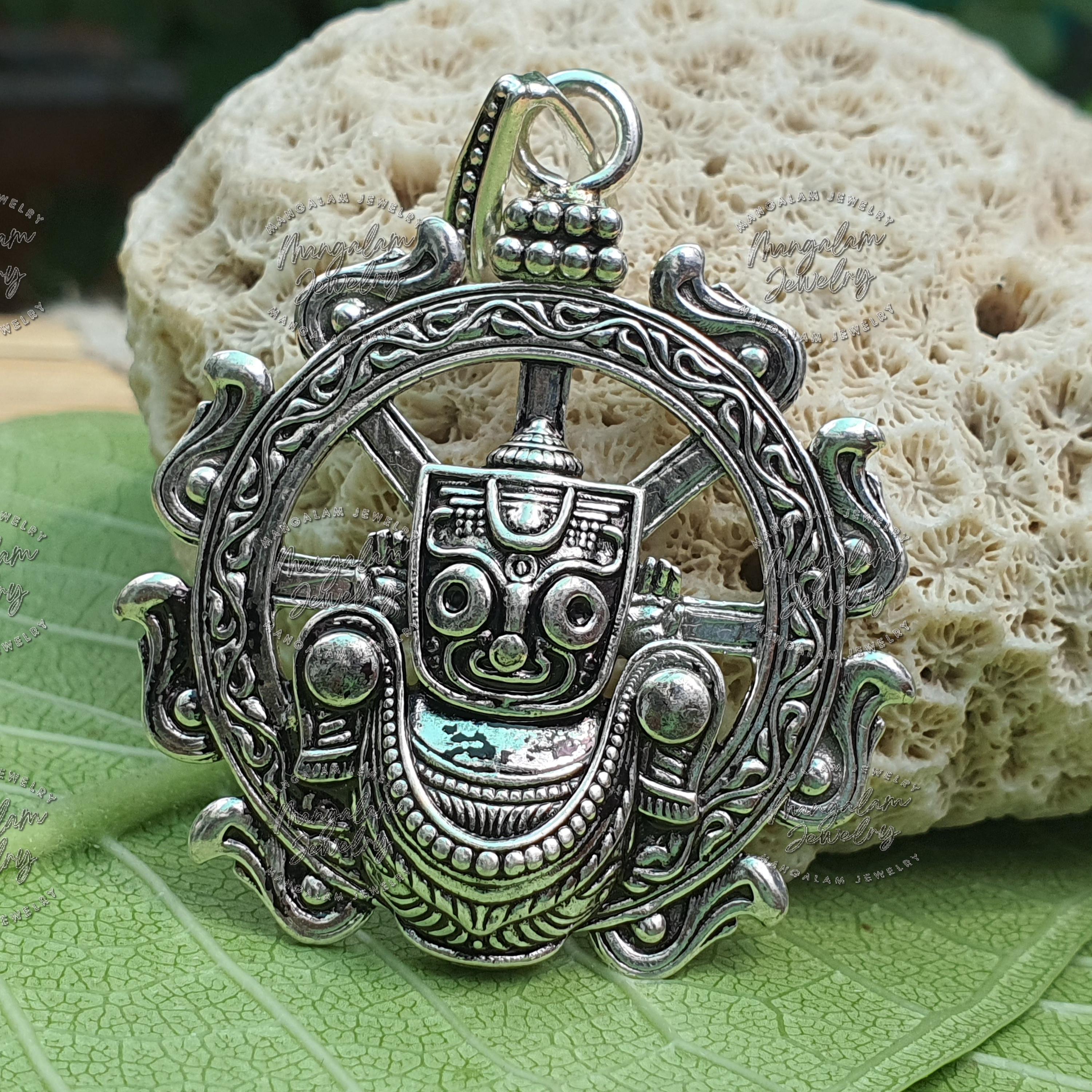 ジャガンナート神のペンダント - 礼拝用の神聖なヒンドゥー教の神