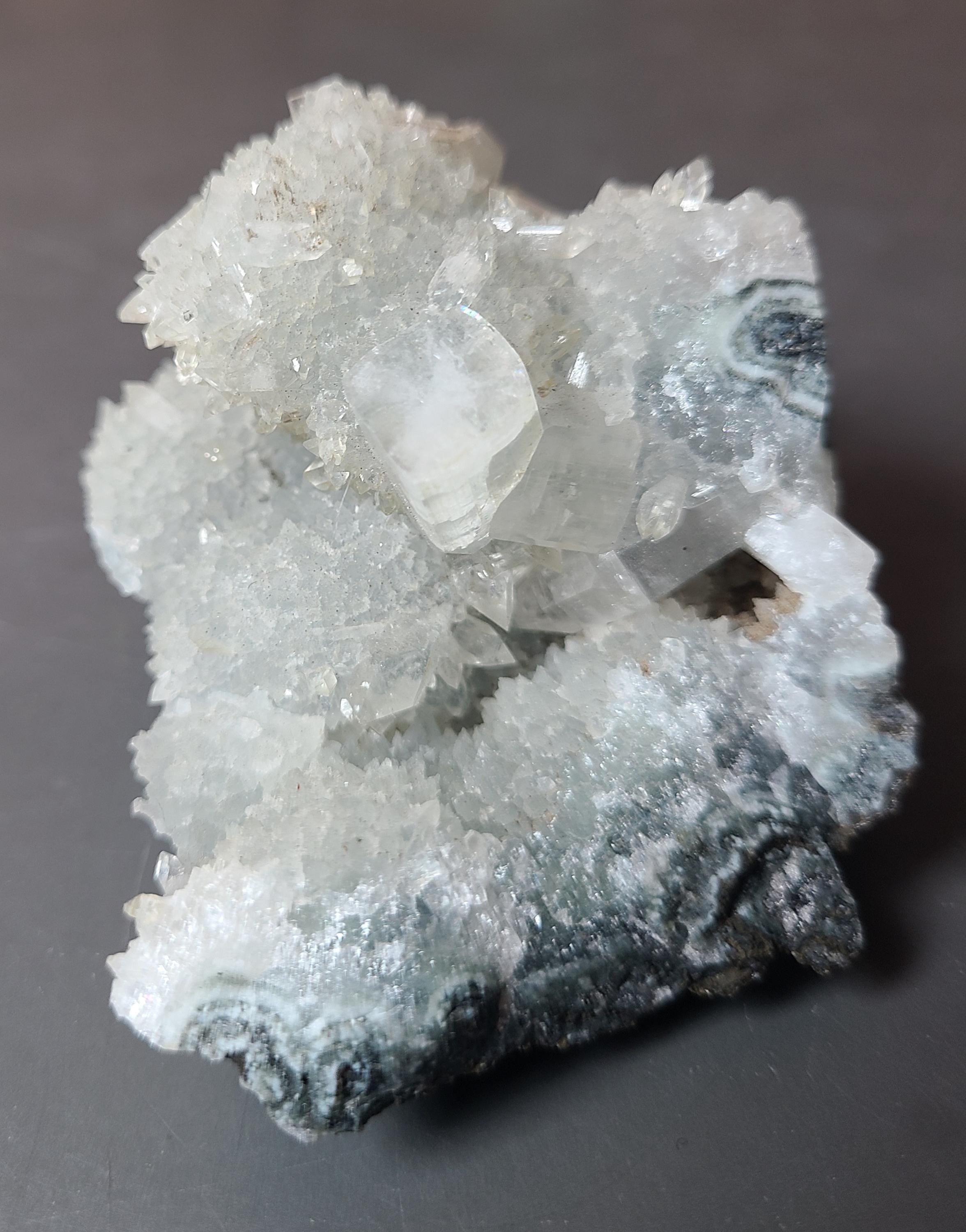 GW限定値下げ】 ベニトアイト ネプチュナイト ジョアキナイト 母岩付き