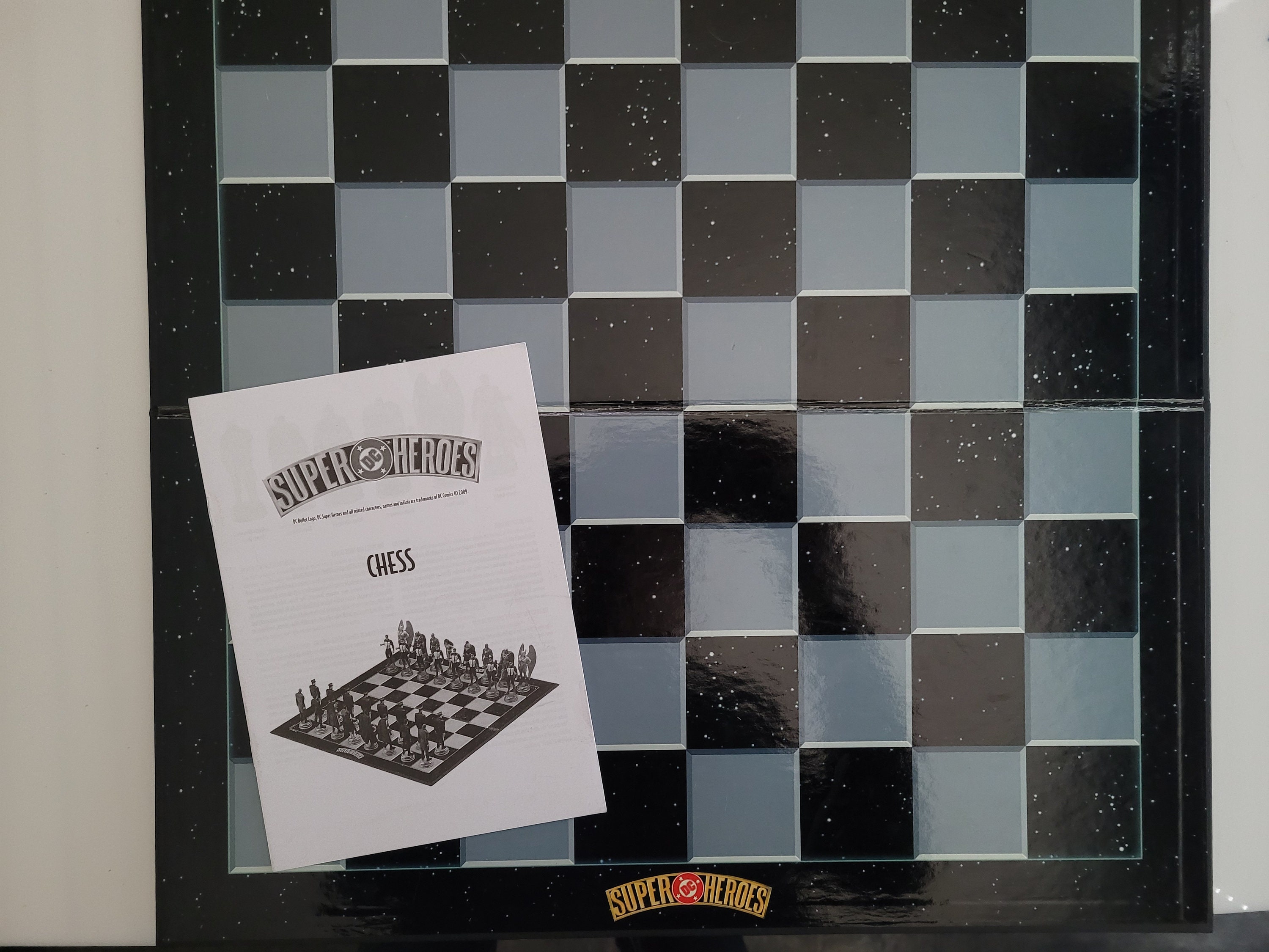 SUPER HEROES CHESS SCHACH スーパーヒーローズ チェス