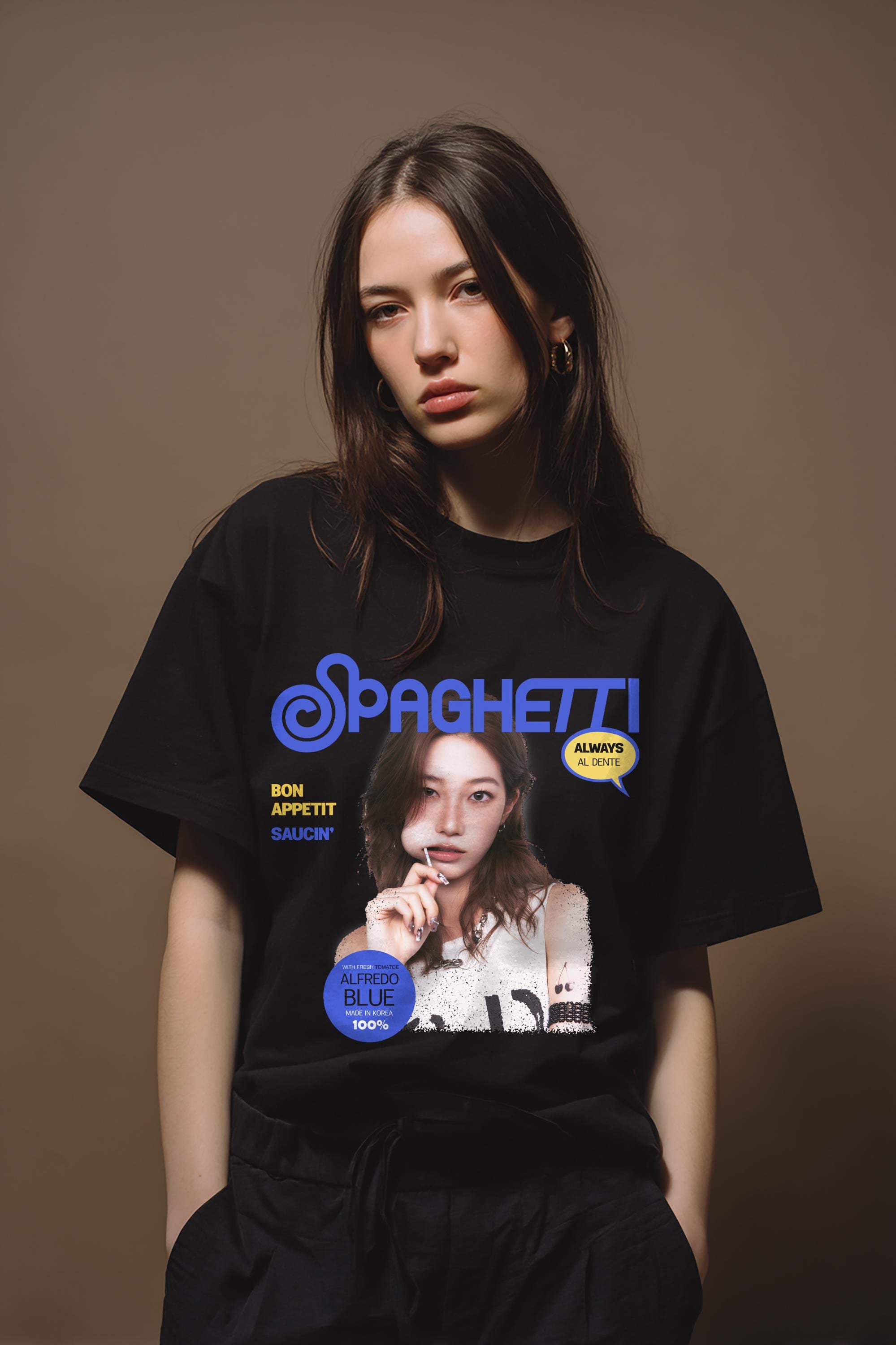 LE SSERAFIM spaghetti EAT IT UP Tシャツ カズハ Le Sserafim Kazuha