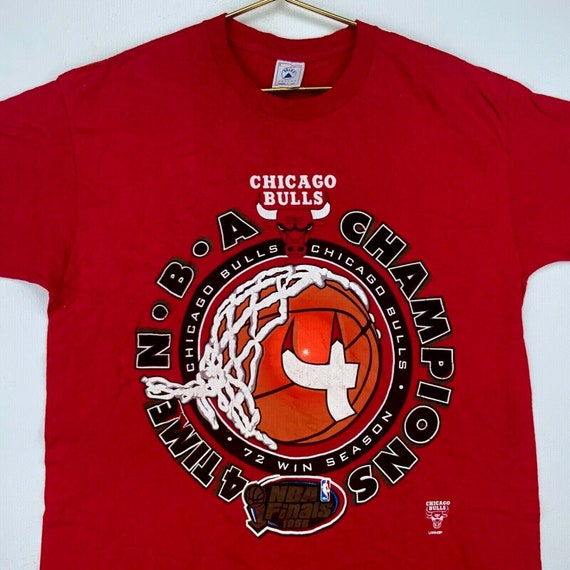 シカゴ・ブルズ 1996 NBAチャンピオン Tシャツ M