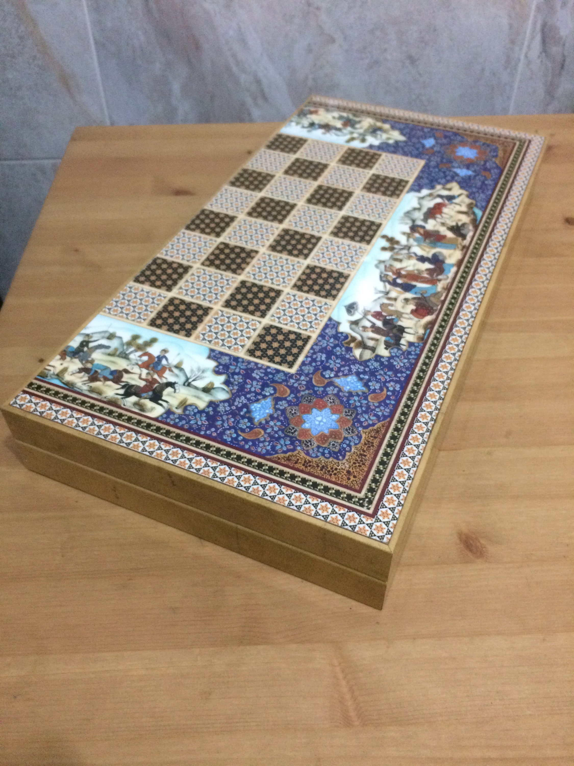 ペルシャの高級ハンドメイドチェス& バックギャモン ペルシャの高級