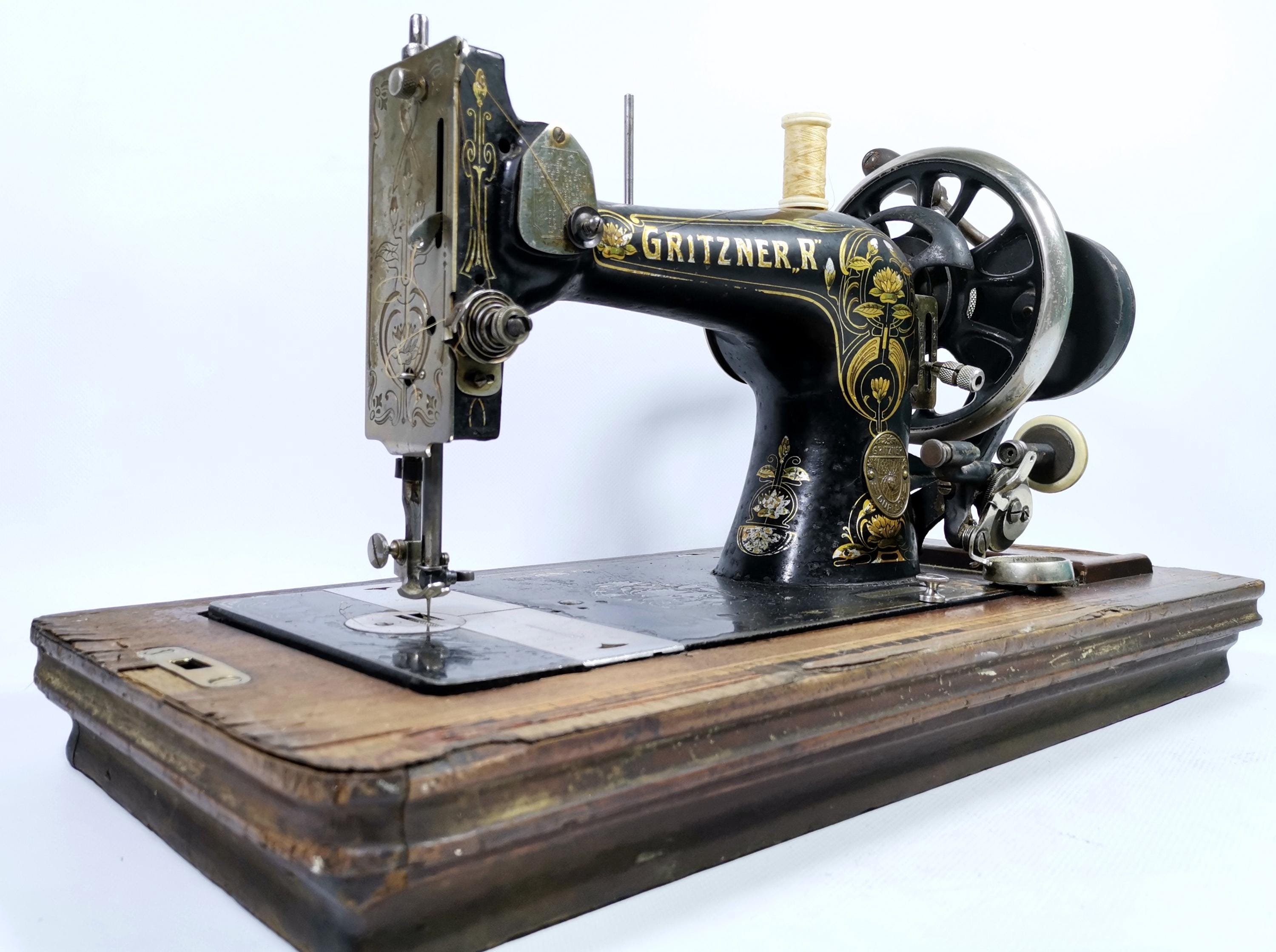 GRITZNER R Antique Sewing Machine - Etsy