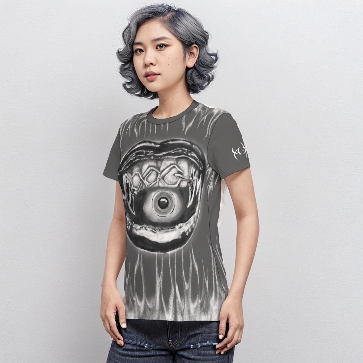 Mサイズ】XG Tシャツ WOKE UP Replica Tee XG WOKE UP Replica Tee（XS