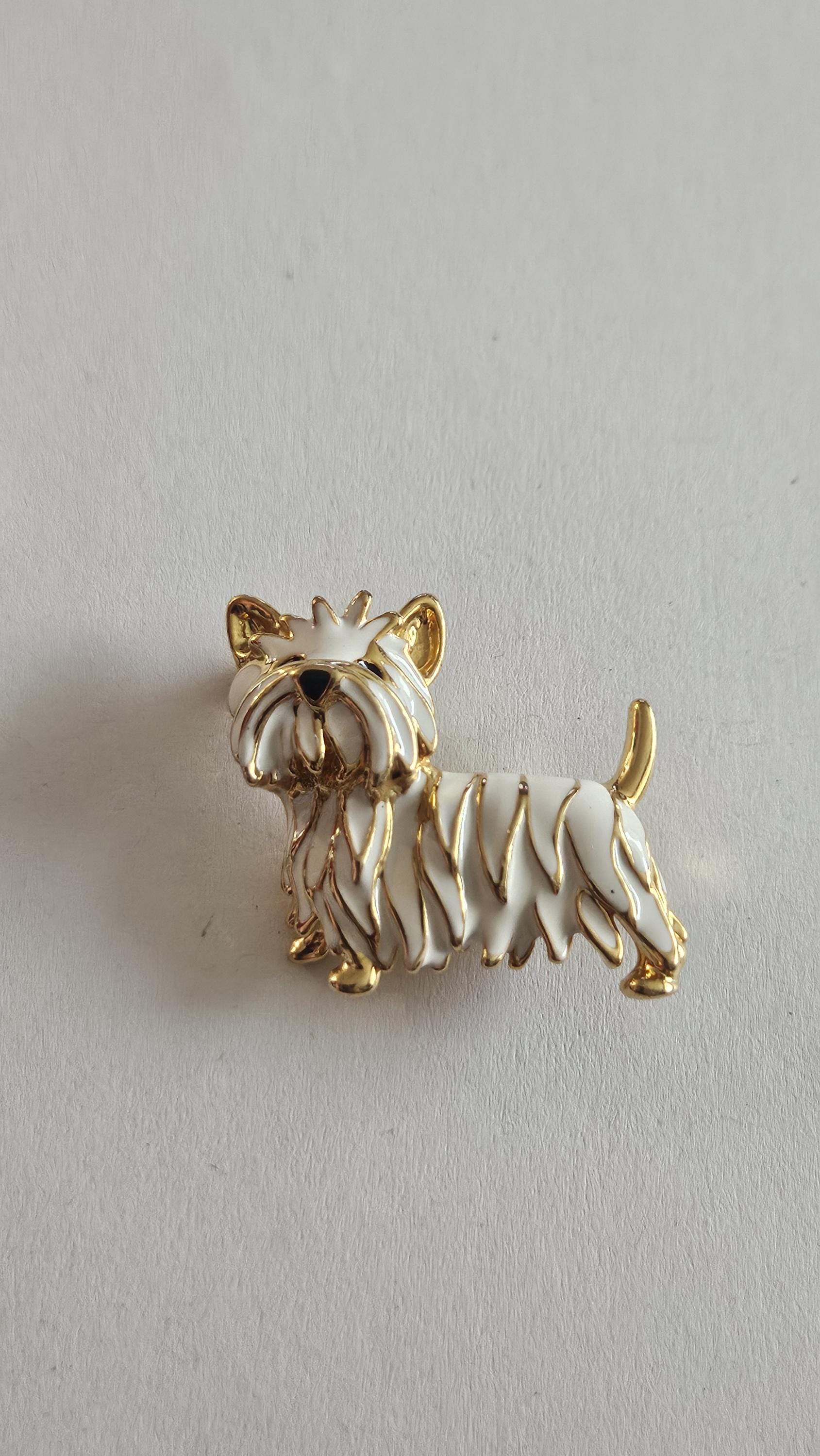 Trifari dog brooch - Etsy 日本