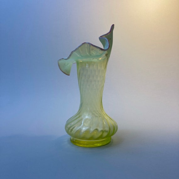 節約 1940年代 フェントン イエロースワール ヴァセリンガラス